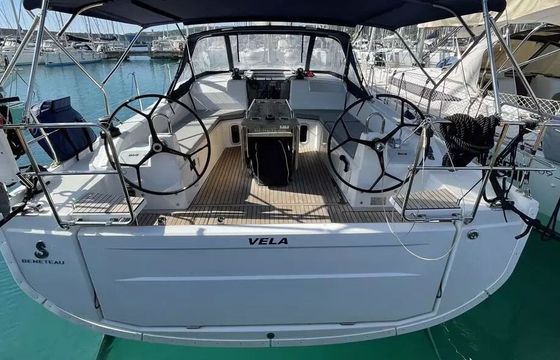 Sailboat Beneteau Oceanis 40.1 12.43m