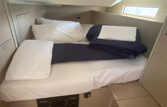 Sailboat Beneteau Oceanis 40.1 12.43m