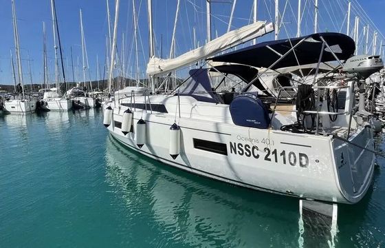 Sailboat Beneteau Oceanis 40.1 12.43m