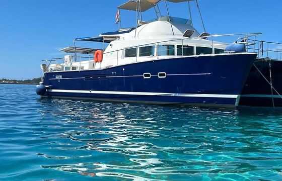 Motorboat Lagoon Lagoon Power 43 300hp