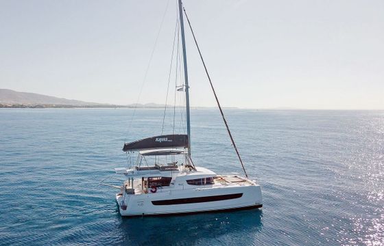Catamaran Catana Group Bali 4.6 - 5 + 1 cab. 14m