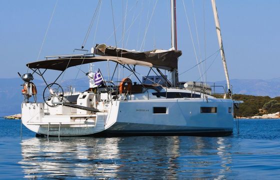 Sailboat Jeanneau Sun Odyssey 410 12m
