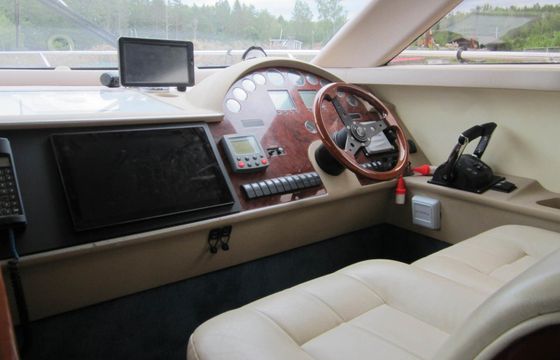 Motorboat Princess Princess 38 700hp