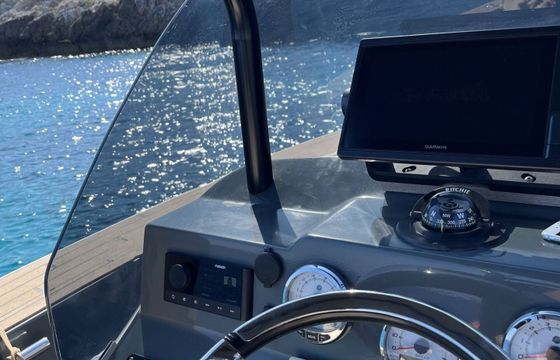 Motorboat Lilybaeum Yacht SRL LEVANZO 25 300hp