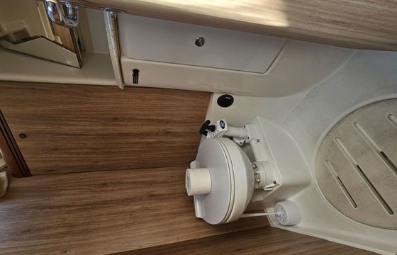 Sailboat Jeanneau Sun Odyssey 42i 12m