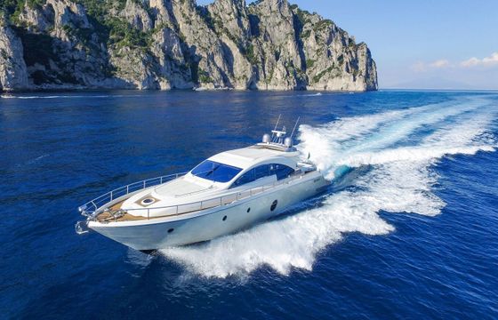 Motor yacht Aicon Aicon 72 SL 3100hp