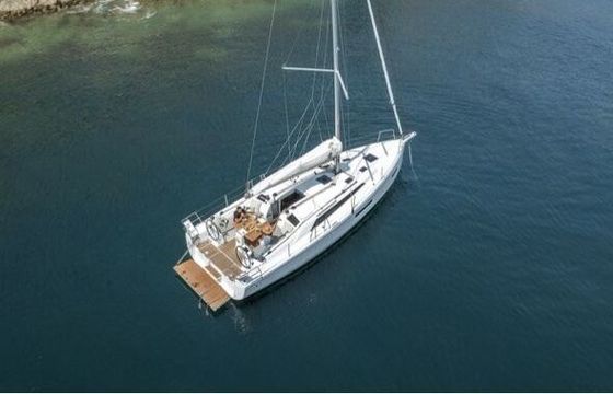 Sailboat Beneteau Oceanis 37.1 Easy Liberté 11.9m