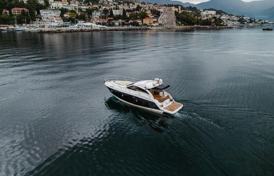 Motorboat Sessa Marine C35 512hp