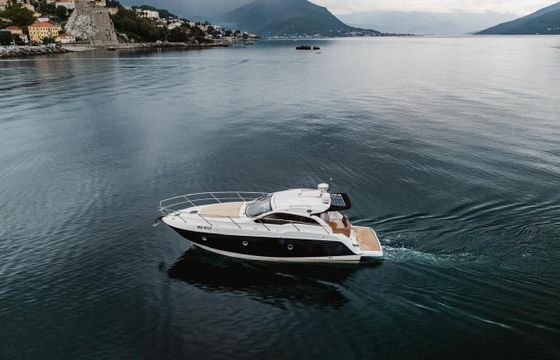 Motorboat Sessa Marine C35 512hp