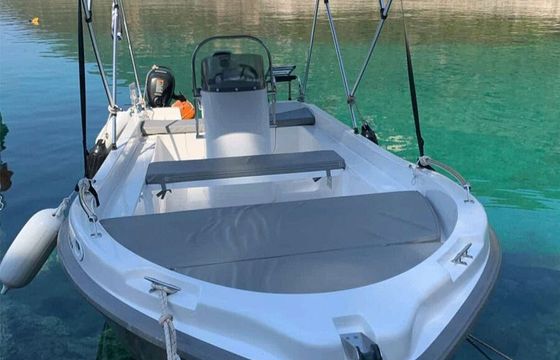 Boat without licence  Nireus 460 30hp