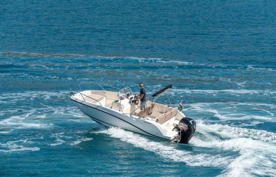 Motorboat Quicksilver Activ 605 Open 150hp
