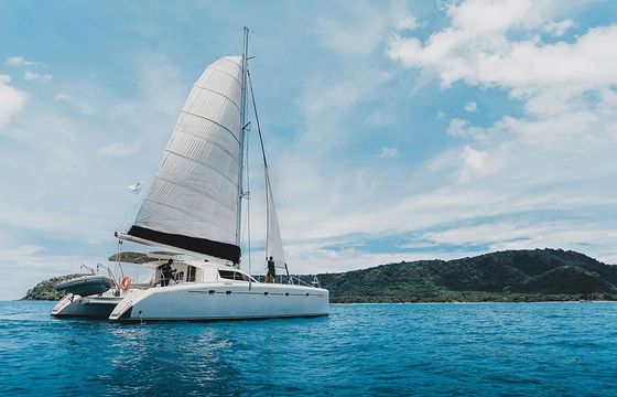 Catamaran Nautitech 47' 14.3m