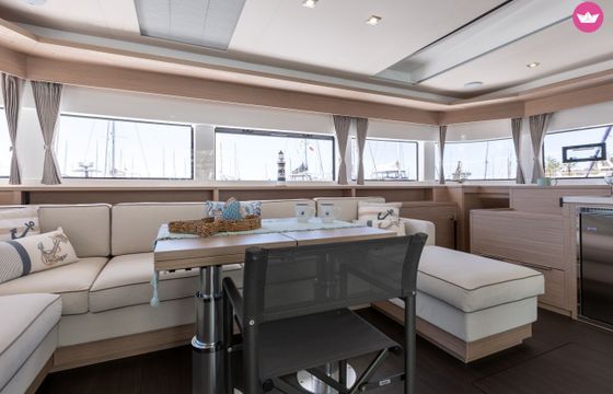 Catamaran Lagoon-Bénéteau Lagoon 55 - 4 + 2 cab. 16m