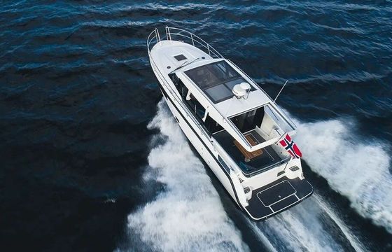 Motorboat Viknes Skilso 35 Panorama 370hp