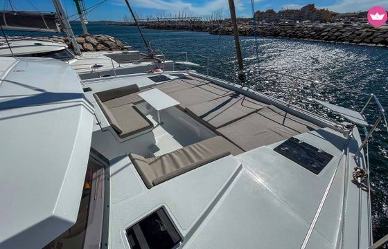 Catamaran 15 BALI 4.2 AZ1 (4D/2C) 12m