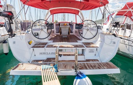Sailboat Bénéteau Oceanis 45 - 4 cab. 13m