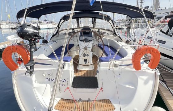 Sailboat Bavaria Bavaria Cruiser 39 11.99m