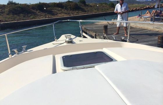 Motorboat CAYMAN YACHT CAYMAN 38 WA 720hp