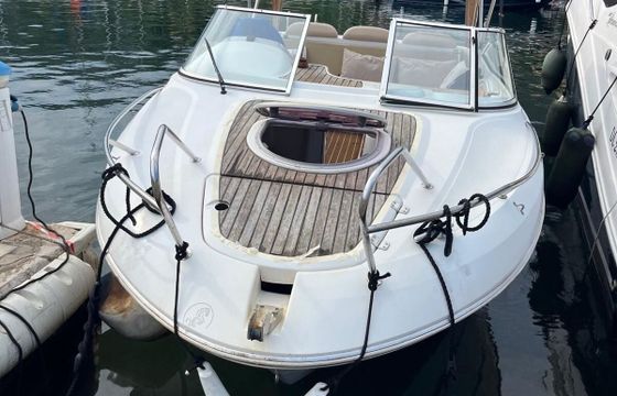 Motorboat Beneteau Cabrio 650 Flyer 150hp