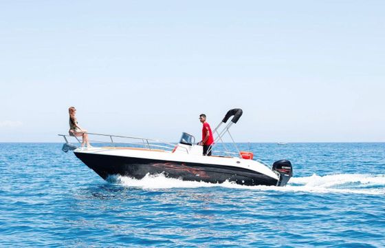 Motorboat Aquabat Sport Line 21 140hp