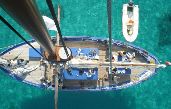 Sailboat Tartane Vieux Gréement 18m