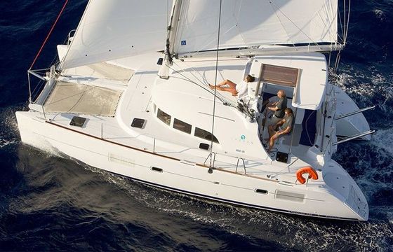 Catamaran LAGOON 380 11.55m