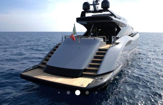 Motorboat Mangusta 104 4000hp