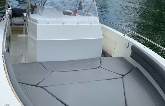 Motorboat Pacific Craft Open 750