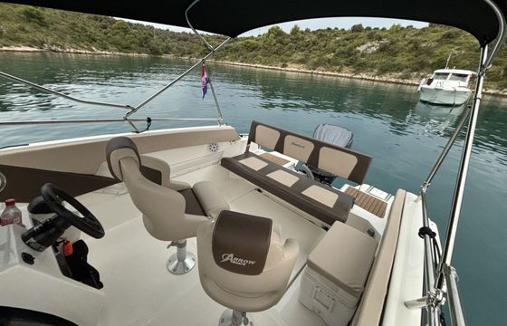 Motorboat Arrow Abaris 23 250hp