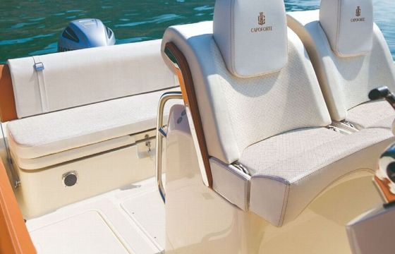 Motorboat INVICTUS INVICTUS 270 300hp