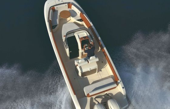 Motorboat INVICTUS INVICTUS 270 300hp