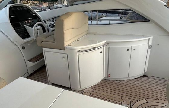 Motorboat Pershing 50 850hp