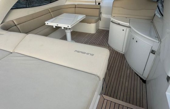 Motorboat Pershing 50 850hp