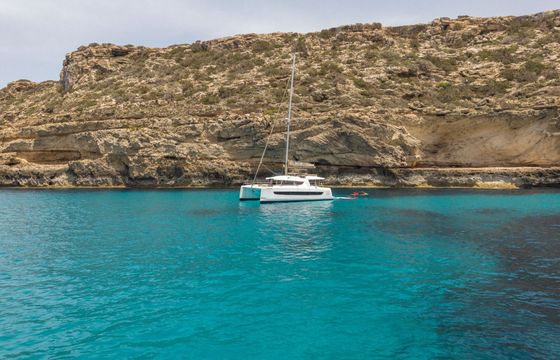 Catamaran Bali 4.4 13.75m