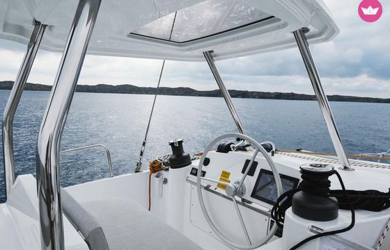 Catamaran Bali 4.4 13.75m