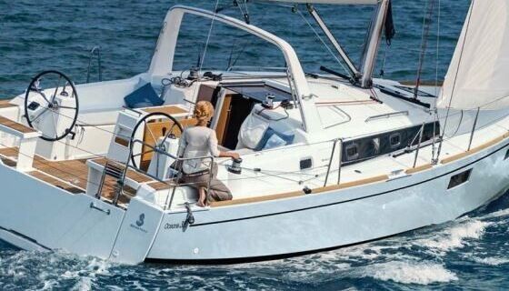 Sailboat Beneteau Oceanis 38.1 11m