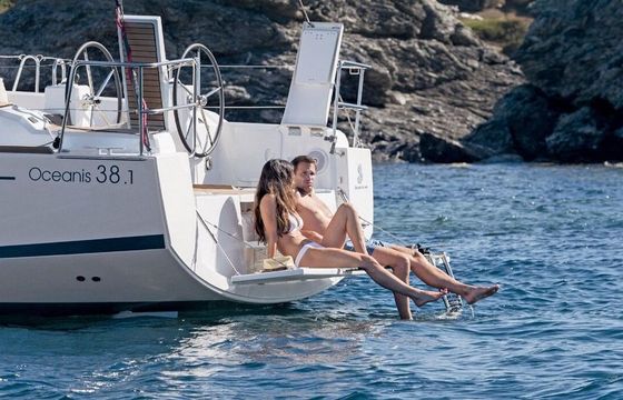 Sailboat Beneteau Oceanis 38.1 11m
