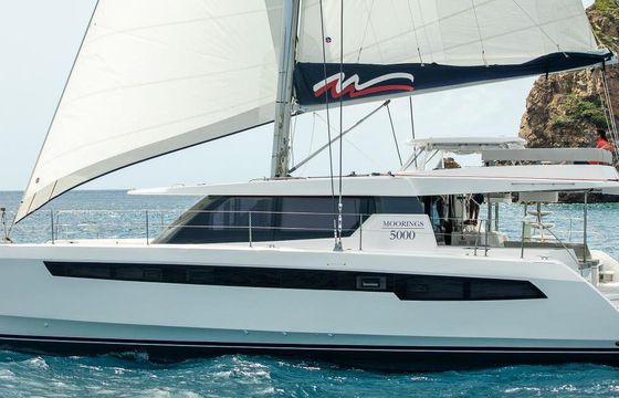 Catamaran Moorings 5000 15m
