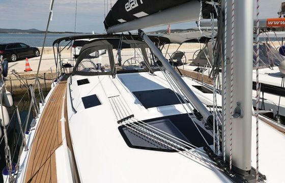 Sailboat Elan Impression 43 13m