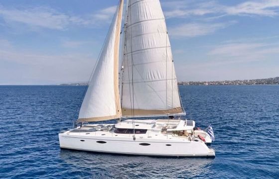 Catamaran Fountaine Pajot Galathea 65 19.35m