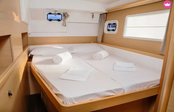 Catamaran Lagoon Lagoon 400 S2 11.97m