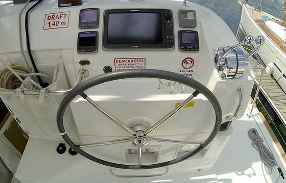 Catamaran LAGOON 39 11m