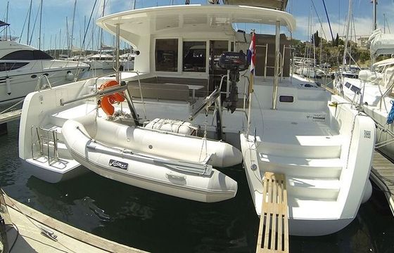 Catamaran LAGOON 39 11m