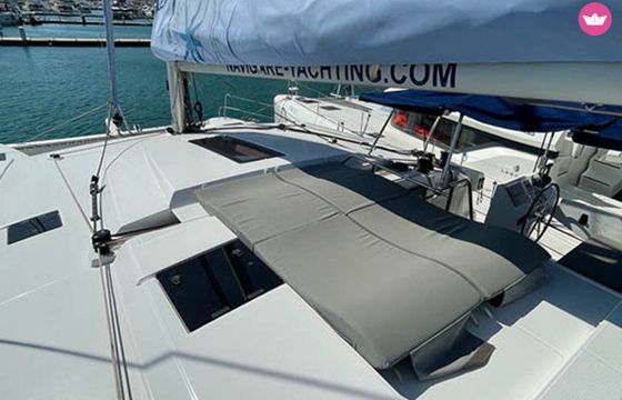 Catamaran Fountaine Pajot Fountaine Pajot Astrea 42 - 4 + 2 cab. 12.58m