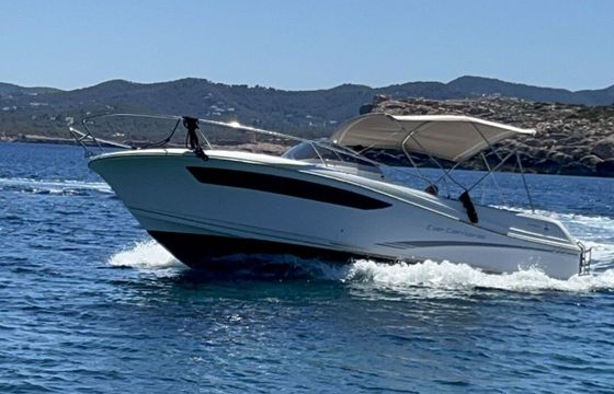 Motorboat Jeanneau Cap Camarat 7.5 WA 225hp