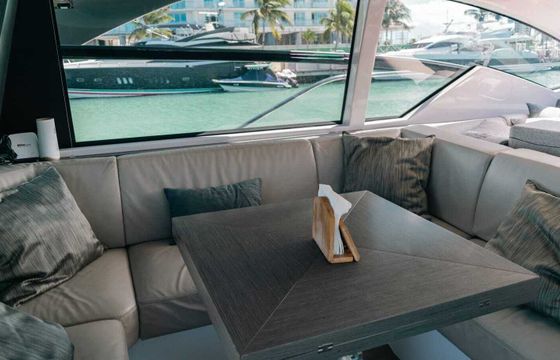 Motorboat Sunseeker 48 Superhawk 1200hp