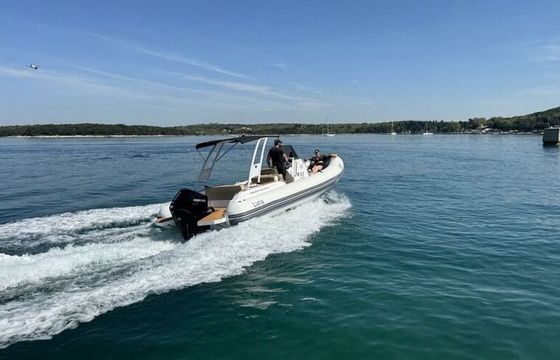 RIB Navigati boat 800 200hp