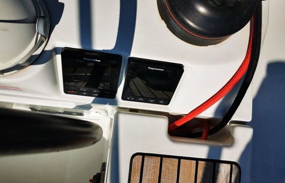 Sailboat Jeanneau Sun Odyssey 419 12.5m