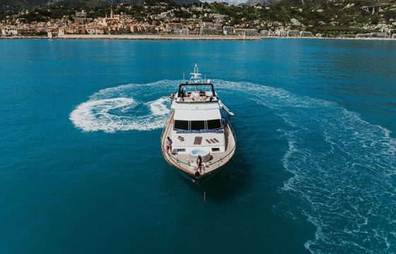 Motor yacht Canados Canados 90' 2700hp
