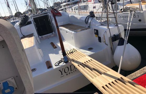Sailboat Bénéteau Oceanis 30.1 9m